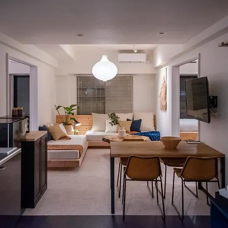 Earthmans Osaka-Jo Aparthotel